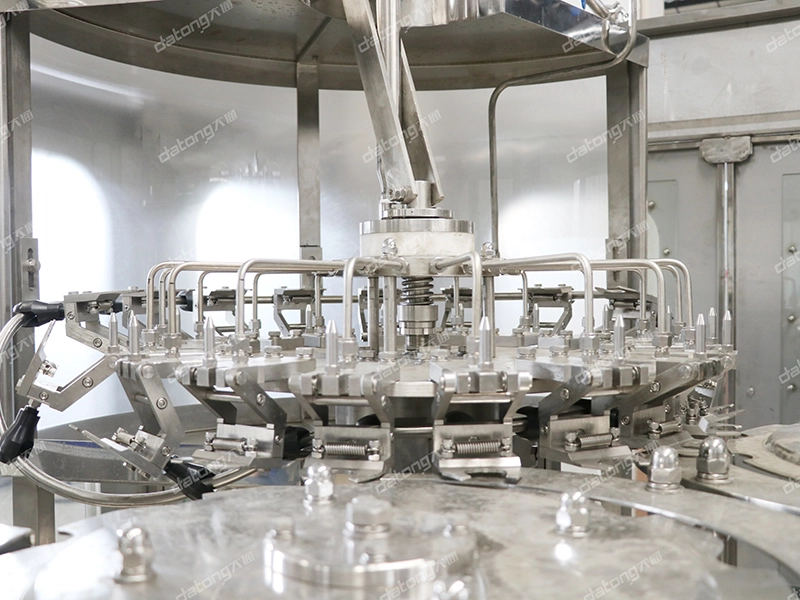 6000BPH RCGF18-18-18-6 PET Bottle  Juice Filling Machine 4-in-1