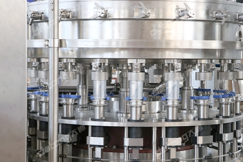 10000CPH YDGF20-4 Carbonated Can Filling Machine