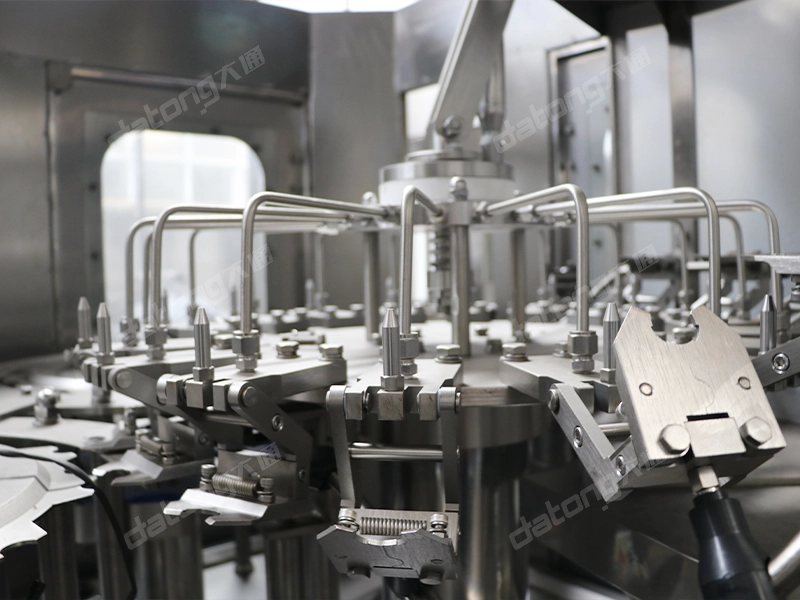 6000BPH 18-18-6 Bottle Mineral Water Bottling Machine
