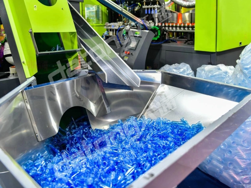 Full Automatic Bottle Blowing Machine to Make PET Bottles