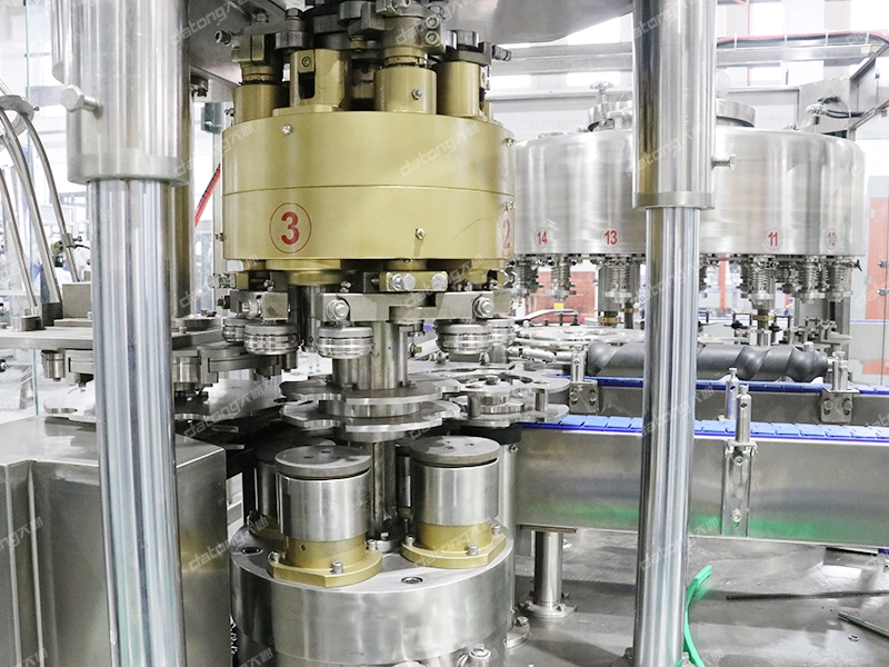 8000CPH YGF18-4 Can Filling Machine