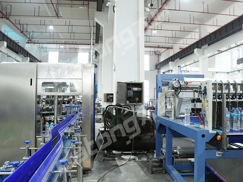 OPP Hot Melt Glue Labeling Machine